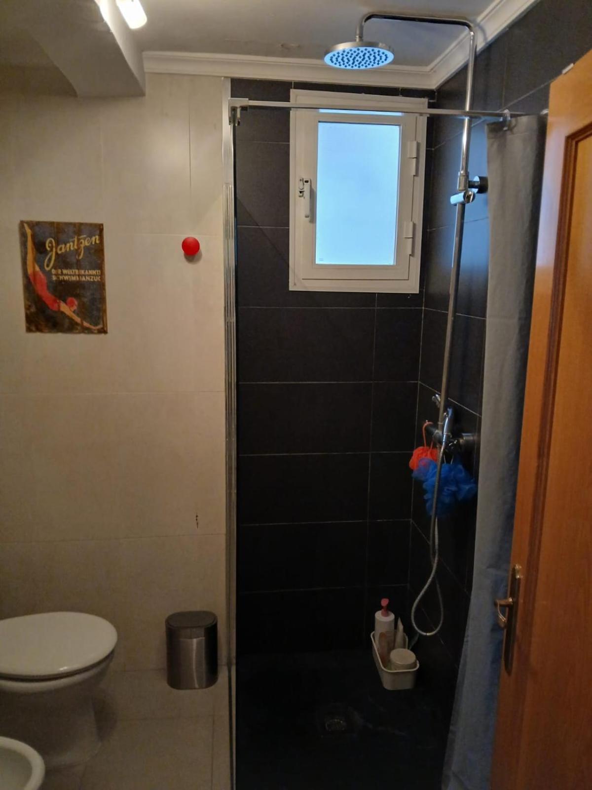 Piso Para 4 Con 2 Parking En Casco Historico De Zaragoza 2 Noches Minimo Ngoại thất bức ảnh